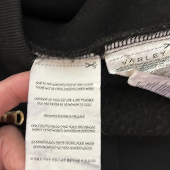 Varley Black Fleece Sherpa Pullover with Zipper Detail - Picture 7 of 9